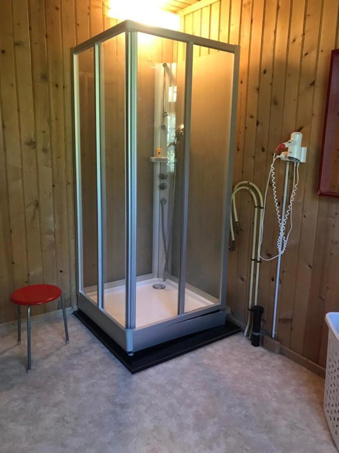 Hotel Berghaus Iffigenalp Lenk Esterno foto